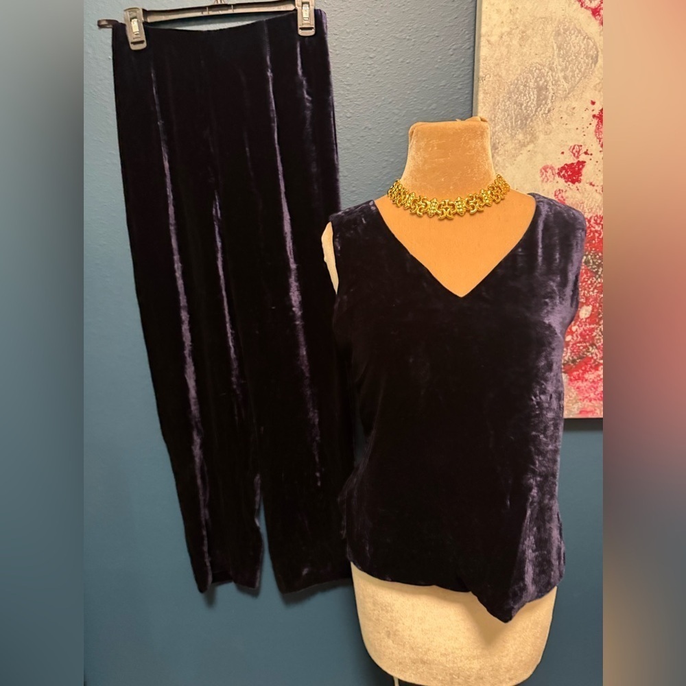 Lafayette 148 Velvet Top and Pants Set 4 - Picture 2 of 13